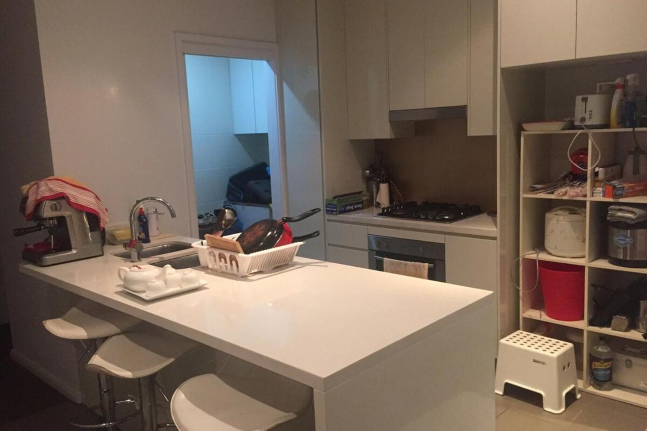 Sun-Drenched 3 Bedroom Apartment In Turrella Mascot Εξωτερικό φωτογραφία